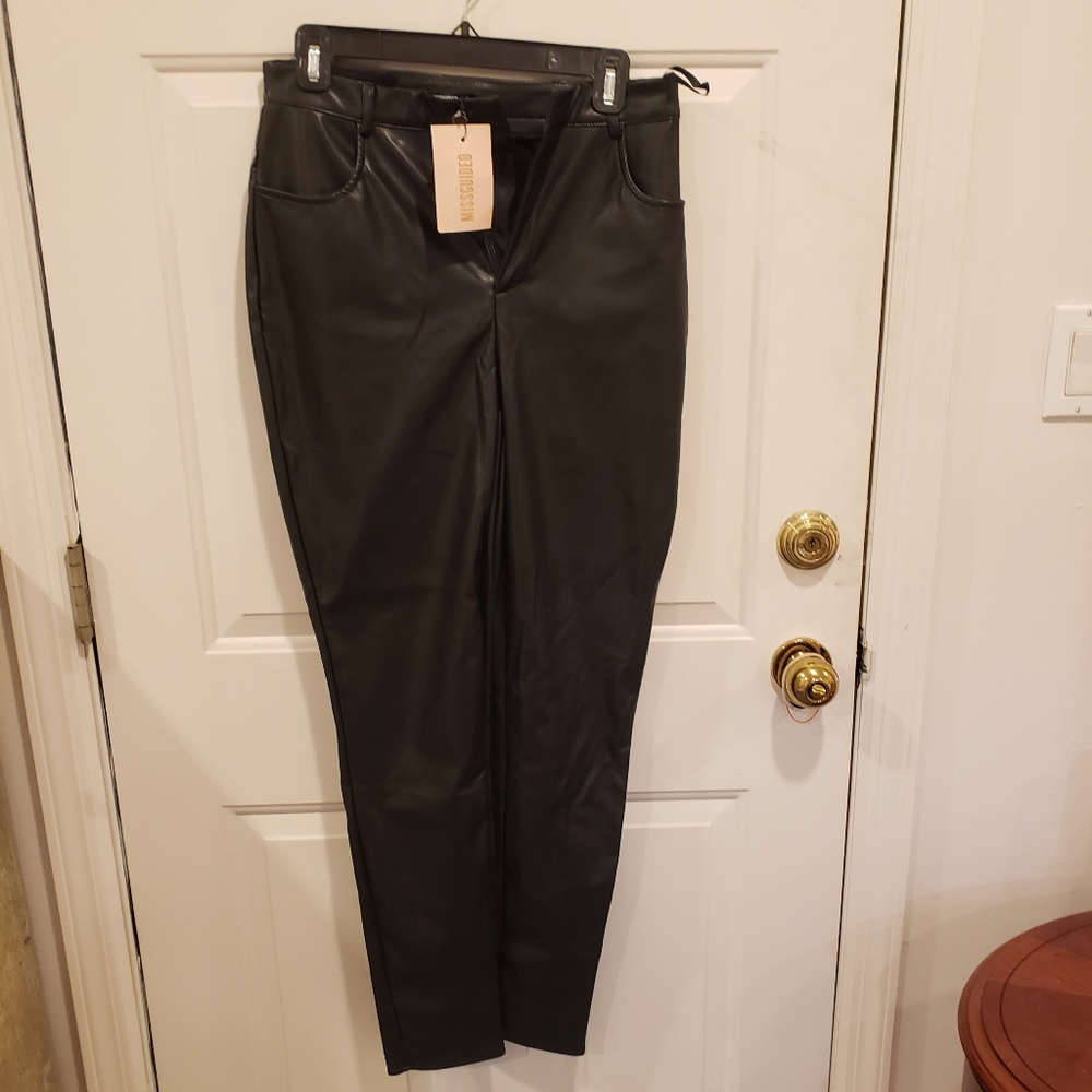 NWT MISGUIDED FAUX LEATHER PANTS